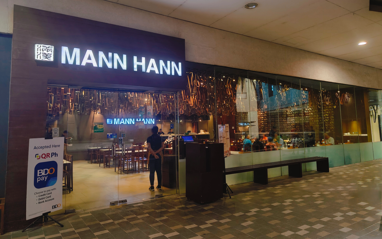 MANN HANN in SM Mall of Asia